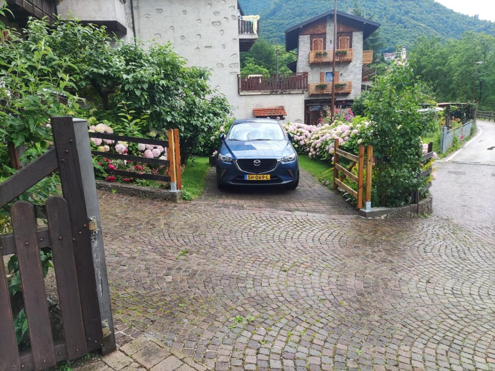 Antica Casa Ortensia Riva del Garda Buitenkant foto