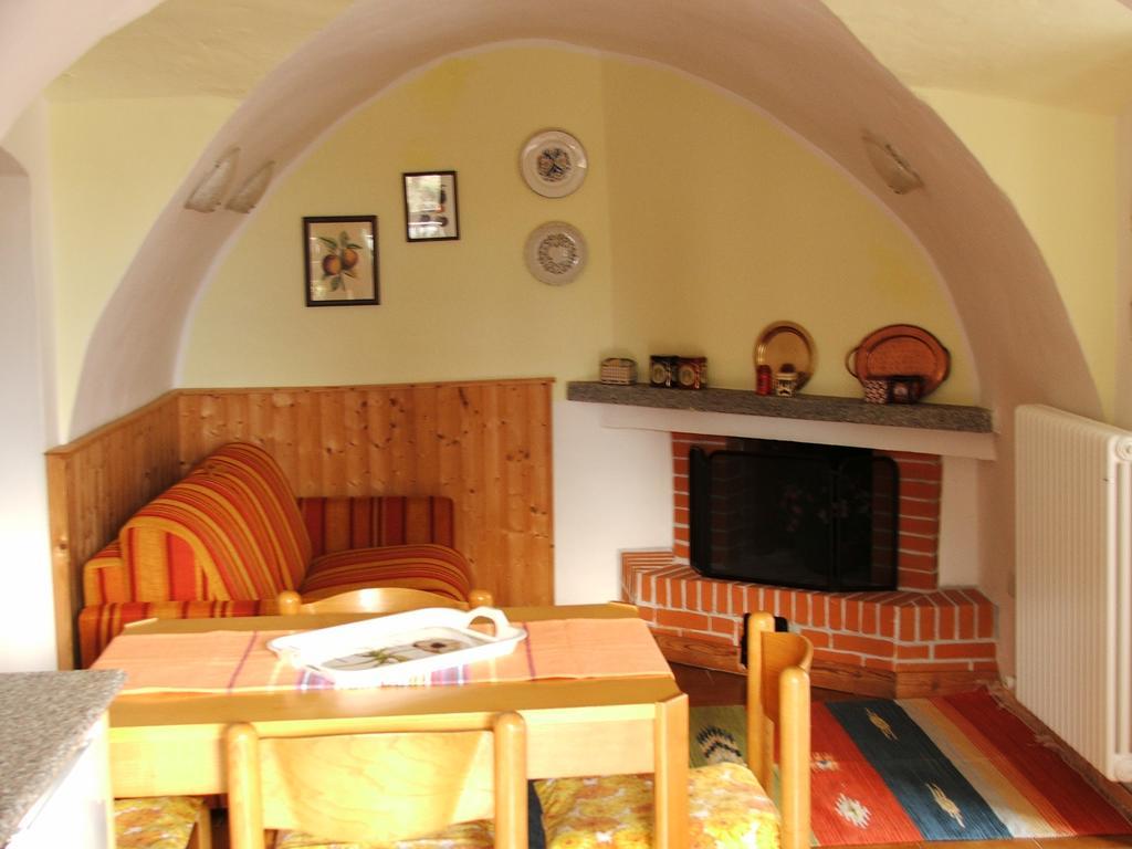 Antica Casa Ortensia Riva del Garda Buitenkant foto