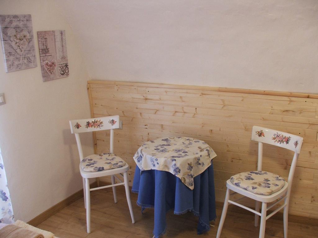Antica Casa Ortensia Riva del Garda Buitenkant foto